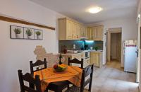 Akrolithos self catering apartments.